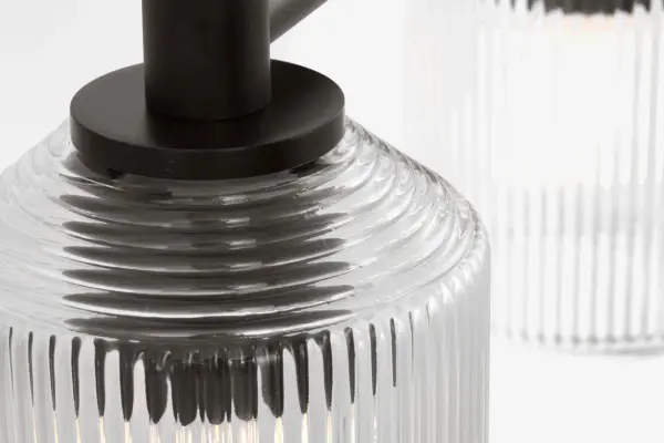 Sculptural Elegance for Expansive Bath Spaces - Image 4