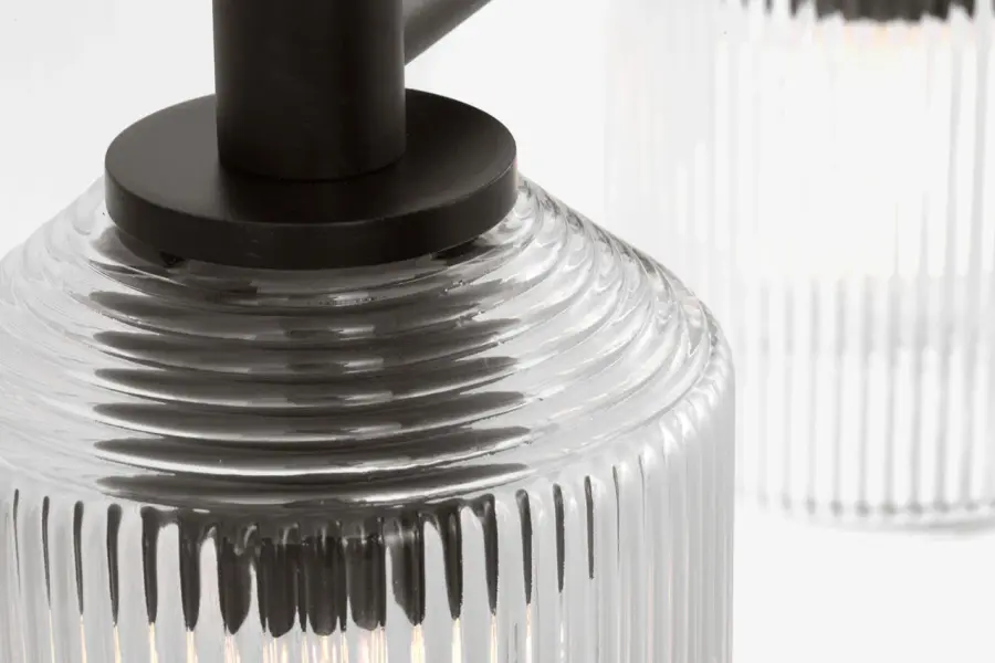 Sculptural Elegance for Expansive Bath Spaces - Image 4