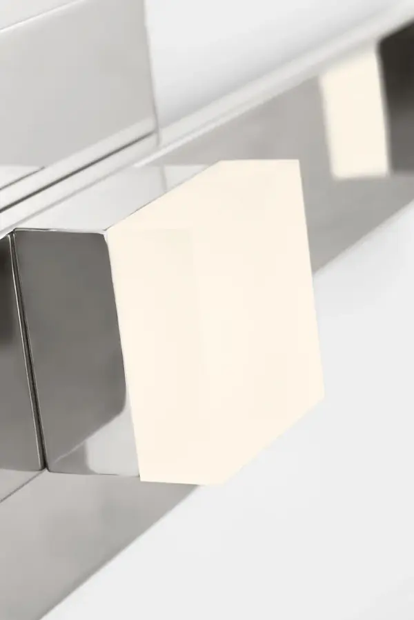 Brander Large Vanity Light in Chrome - Image 3