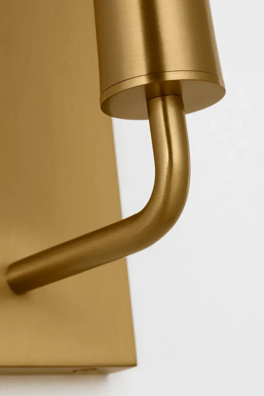 Lois 18" Single Sconce in Burnished Brass - Image 5