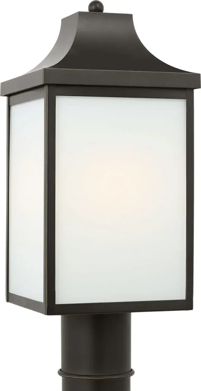 Saybrook Medium Post Lantern in Antique Bronze - Image 3