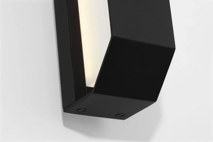 Lakemont 26" LED Outdoor Wall Light - Image 5