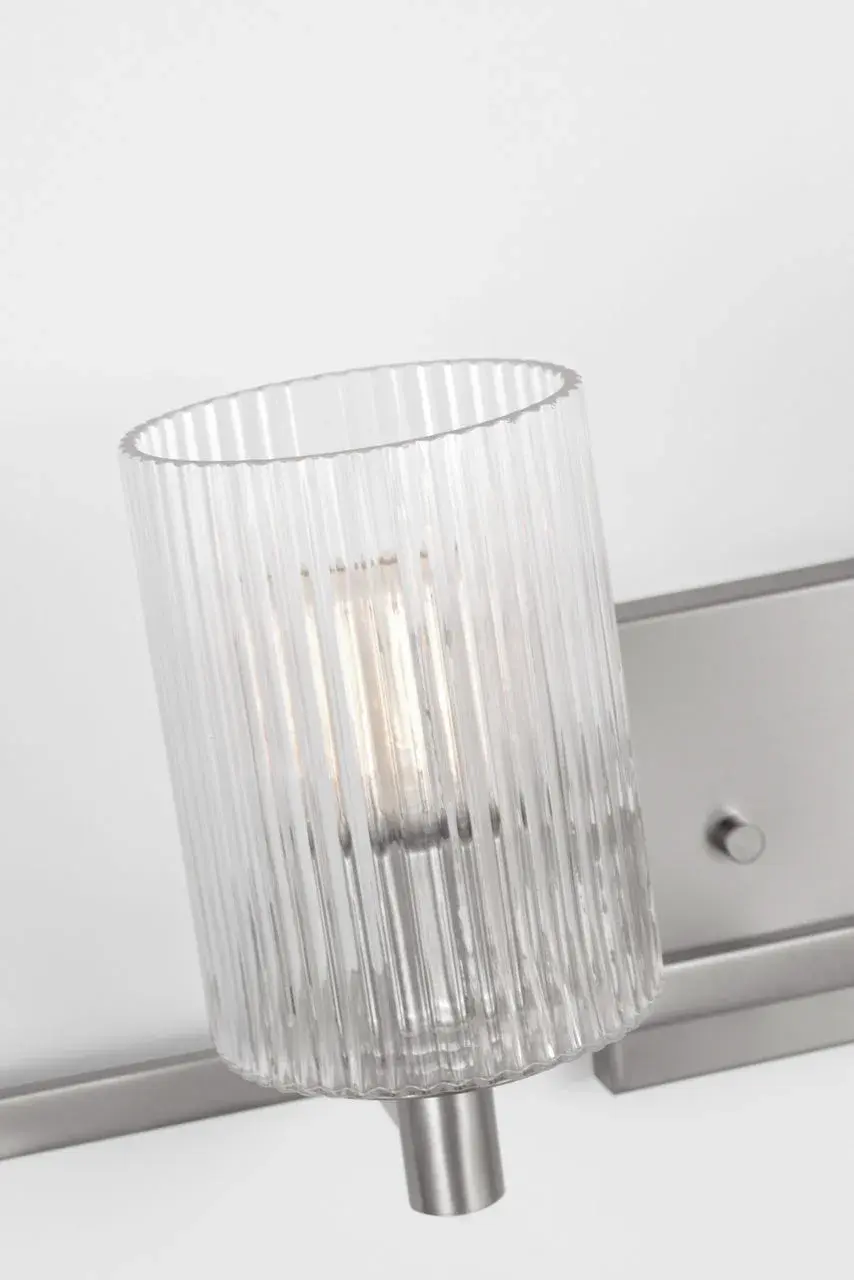 Modern Four-Light Vanity with Clean Contemporary Lines - Image 2