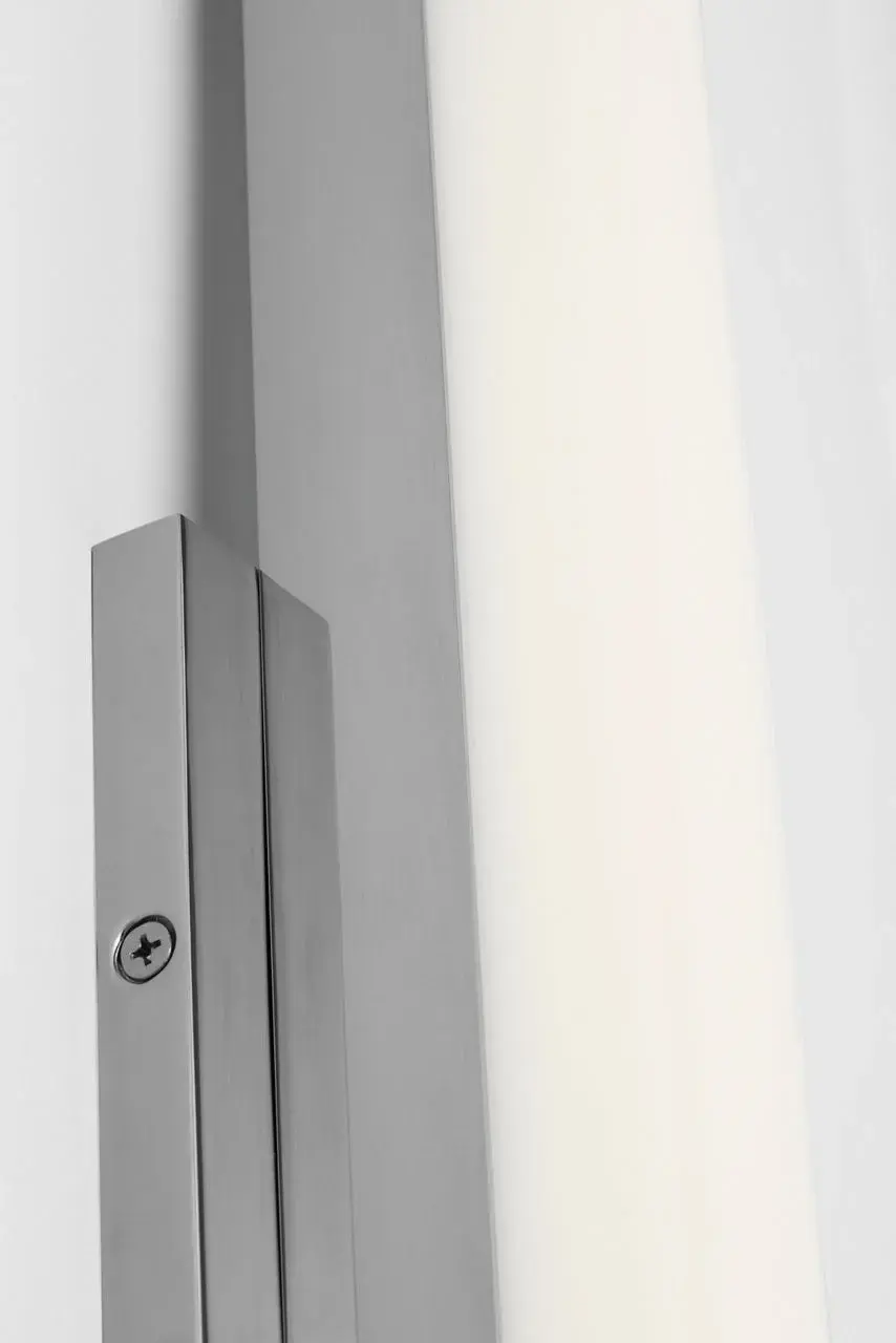 Cavitt 18" LED Vanity Light in Chrome - Image 6