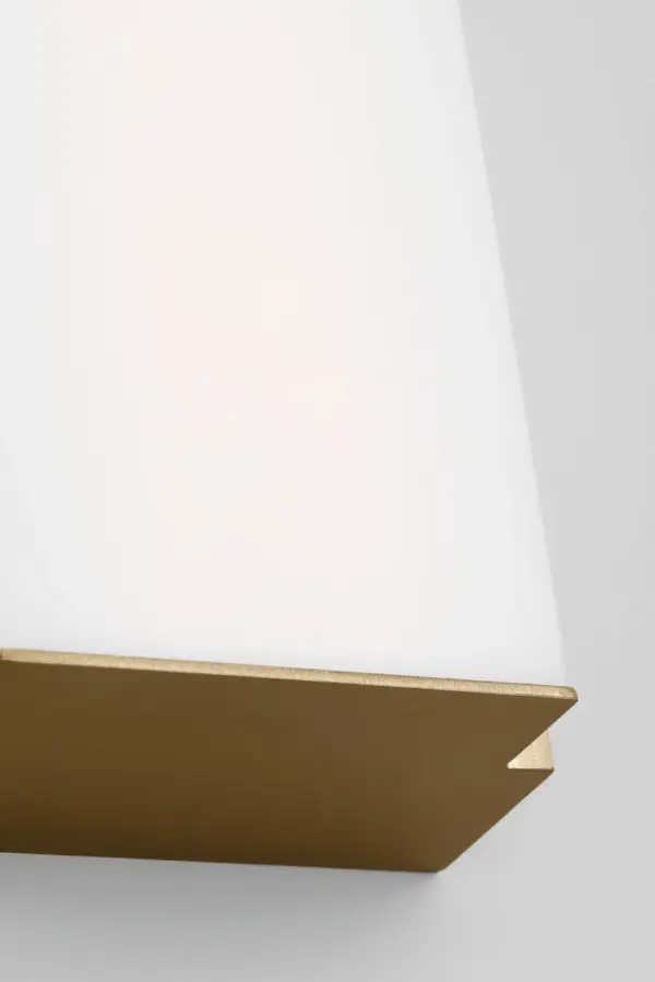 Panna 30" LED Vanity Light in Satin Brass - Image 4