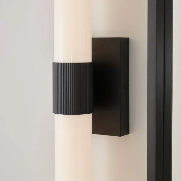 Sarco 24" LED Vanity Light in Midnight Black - Image 8