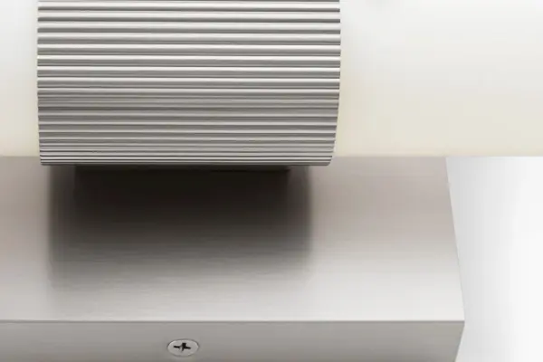 Contemporary LED Vanity Light with Architectural Texture - Image 5