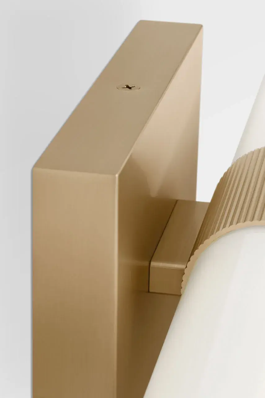 Sarco 30" LED Vanity Light in Satin Brass - Image 7