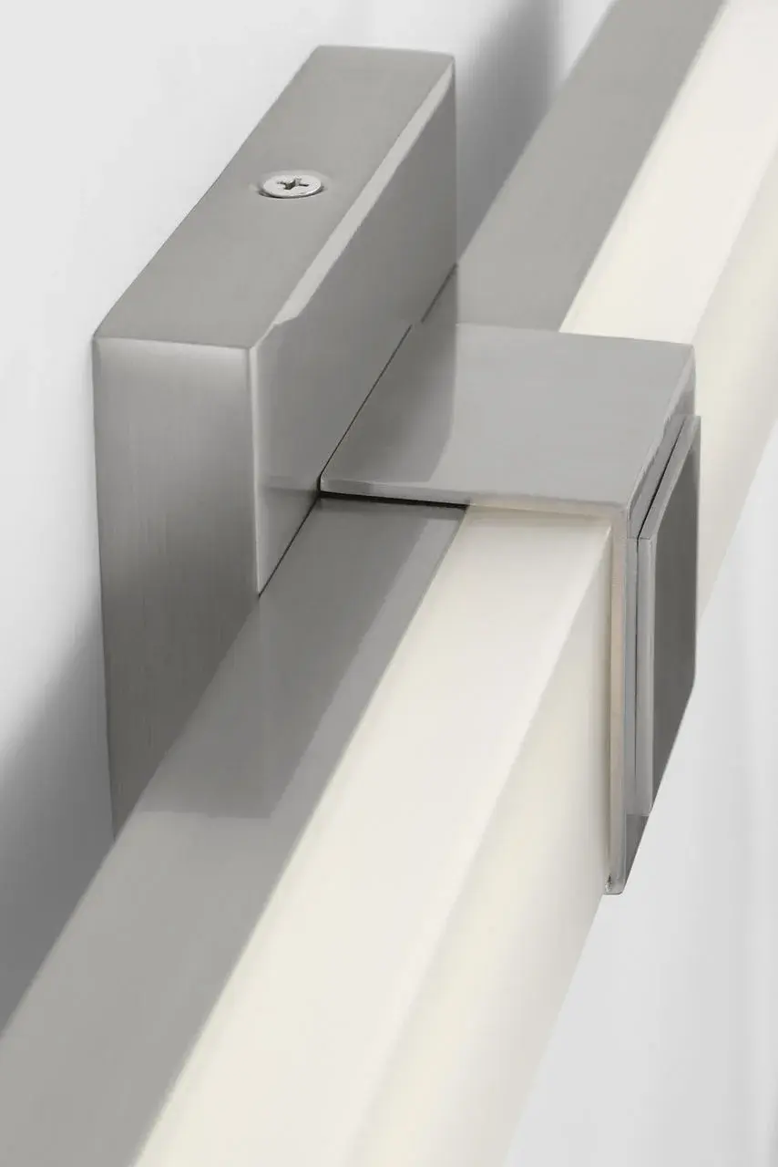 Sleek Modern LED Vanity Light with Clean Architectural Lines - Image 4