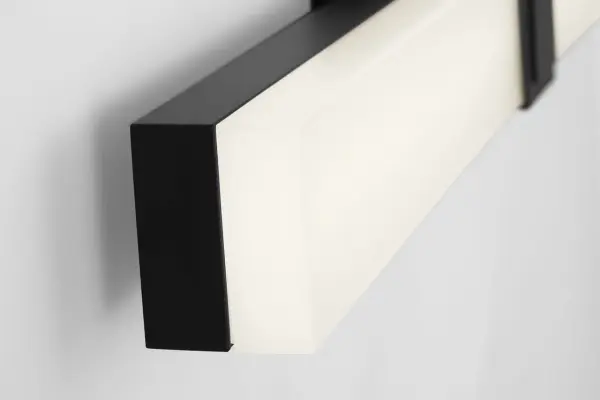 Fentress 24" LED Vanity Light in Midnight Black - Image 7