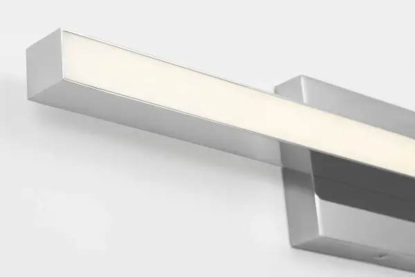 Marque 24" LED Vanity Light in Chrome - Image 4