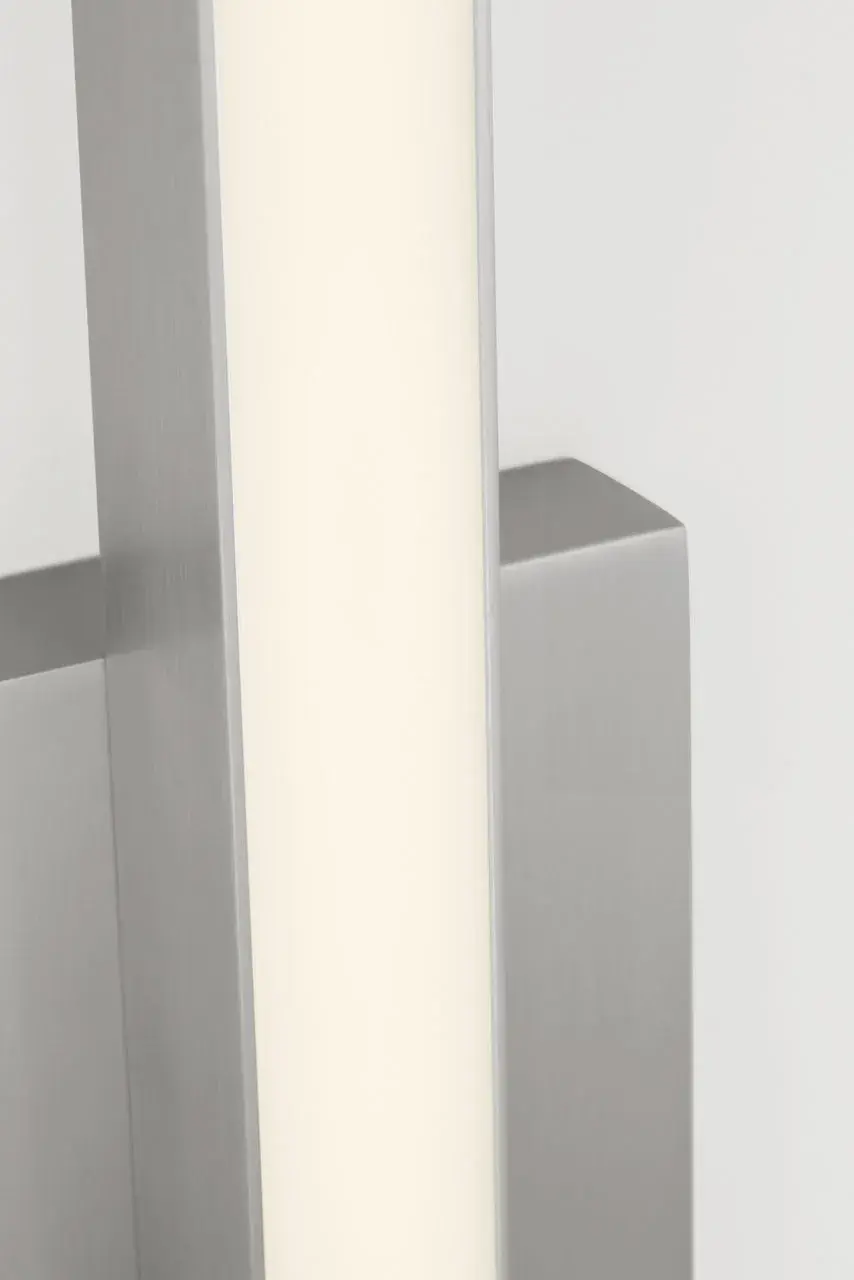 Sleek Modern Vanity Light with Adjustable Color Temperature - Image 4