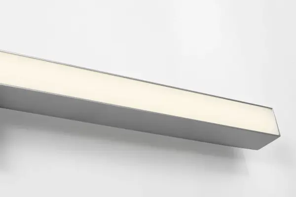 Marque 30" LED Vanity Light in Chrome - Image 4