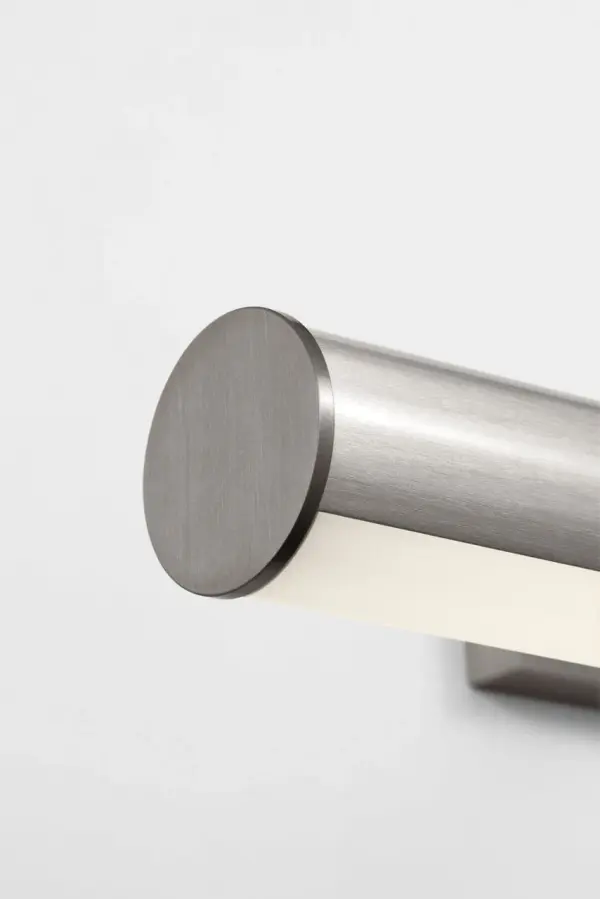 Loxen 24" LED Picture Light in Brushed Nickel - Image 5
