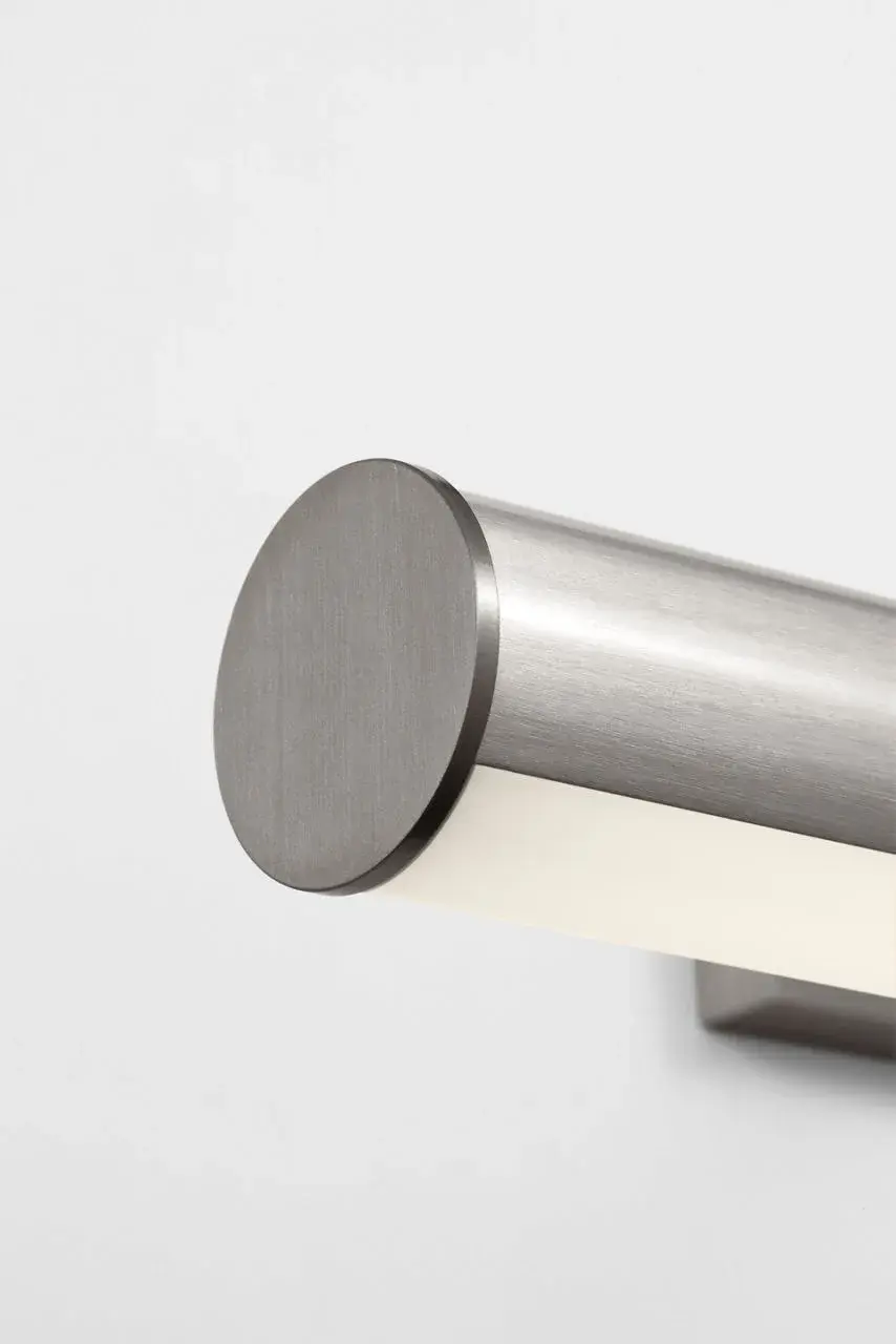 Loxen 24" LED Picture Light in Brushed Nickel - Image 5