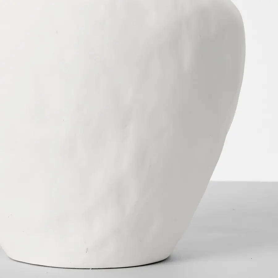 Cadley Medium Table Lamp in Matte White Ceramic - Image 5