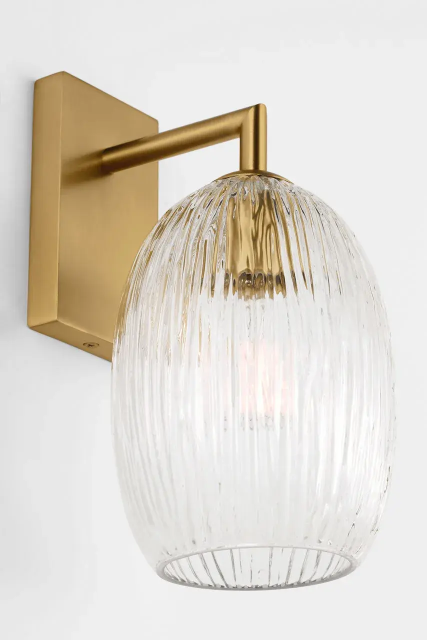 Serafina 10" Sconce in Burnished Brass - Image 3