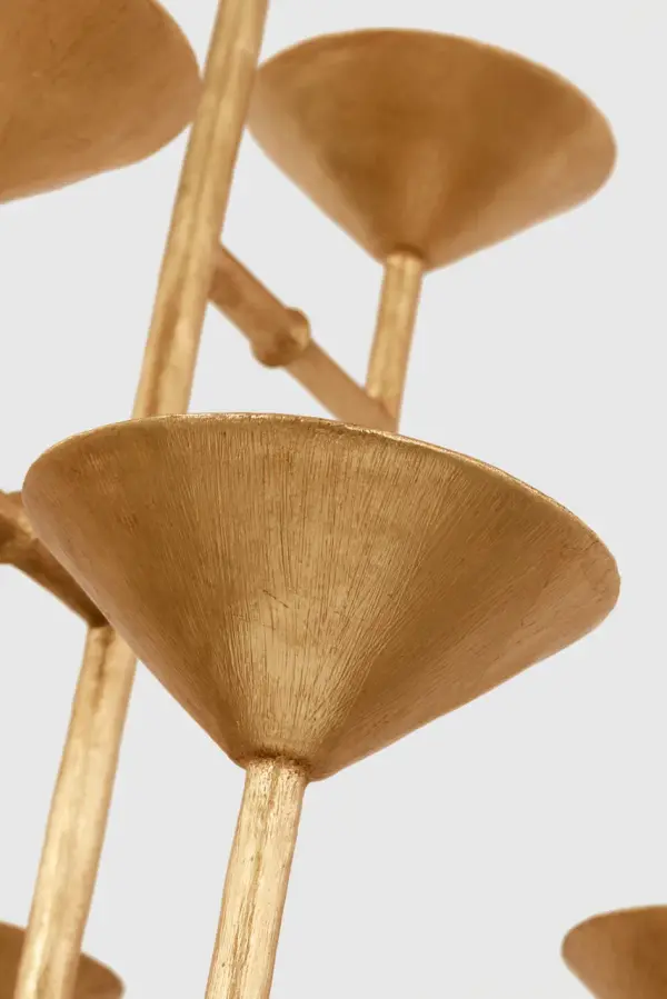 Elegant Traditional Chandelier with Luxurious Gold Leaf Finish - Image 2