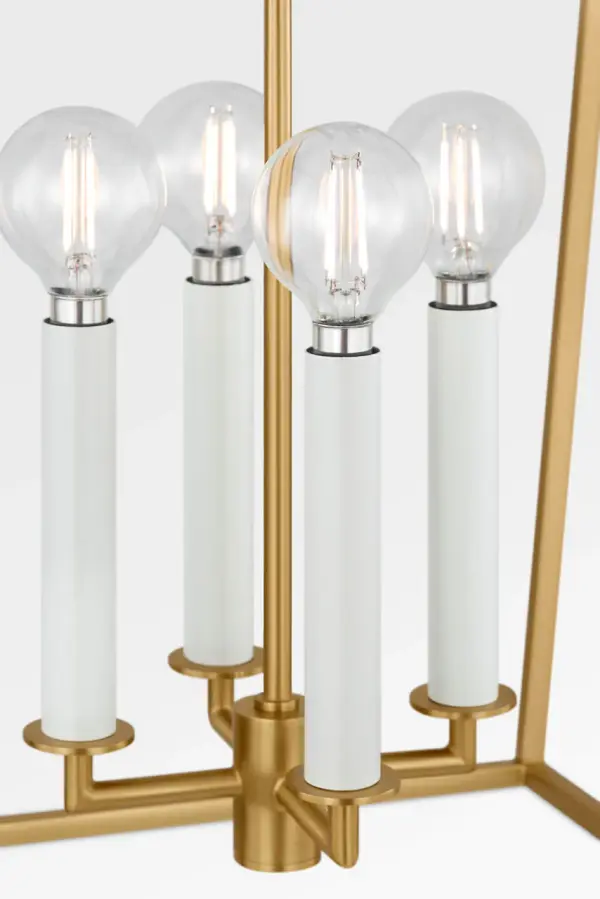 Carlyle 18" Lantern in Burnished Brass - Image 8