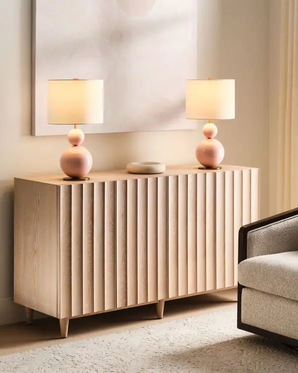Suki Medium Table Lamp in Blush - Image 7