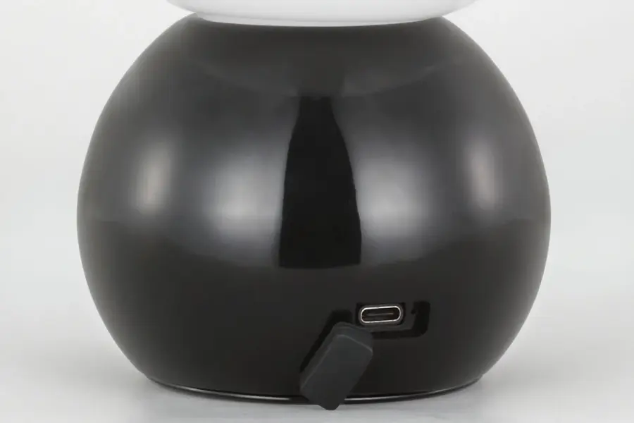 Suki Rechargeable Mini Table Lamp in Gloss Black - Image 4