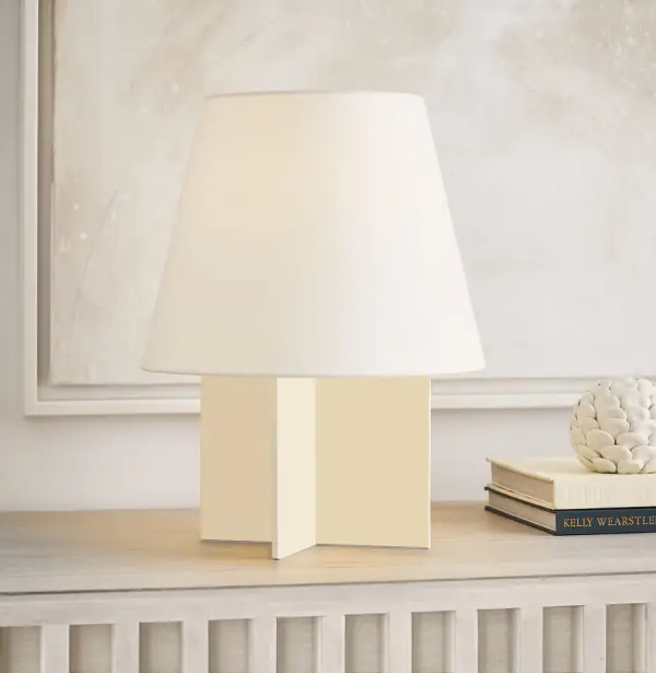Blocco Small Table Lamp in Soft Linen - Image 7