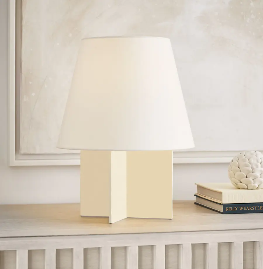 Blocco Small Table Lamp in Soft Linen - Image 7