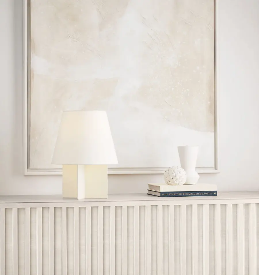 Blocco Small Table Lamp in Soft Linen - Image 10