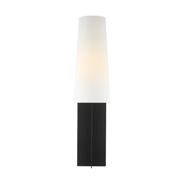 The Blocco Medium Floor Lamp delivers contemporary sophistication with its clean-lined geometric design in Midnight Black. Perfect for task lighting or ambient illumination in modern interiors.