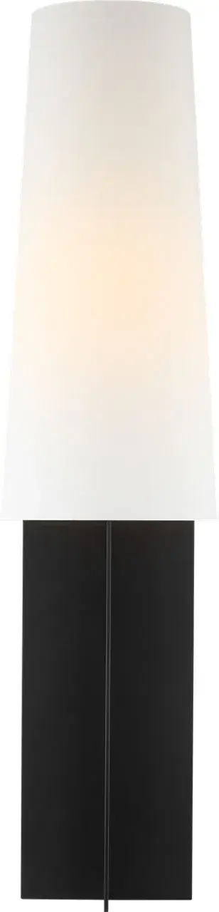 The Blocco Medium Floor Lamp delivers contemporary sophistication with its clean-lined geometric design in Midnight Black. Perfect for task lighting or ambient illumination in modern interiors. - alternate view