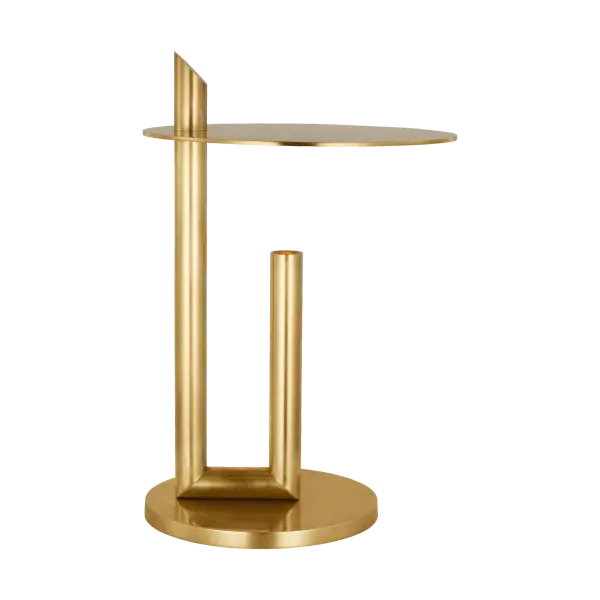 The Fielle Medium Table Lamp combines timeless brass craftsmanship with modern LED technology, delivering 2700K warm light at 90 CRI for exceptional color rendering. Its medium scale makes it versatile for multiple settings.