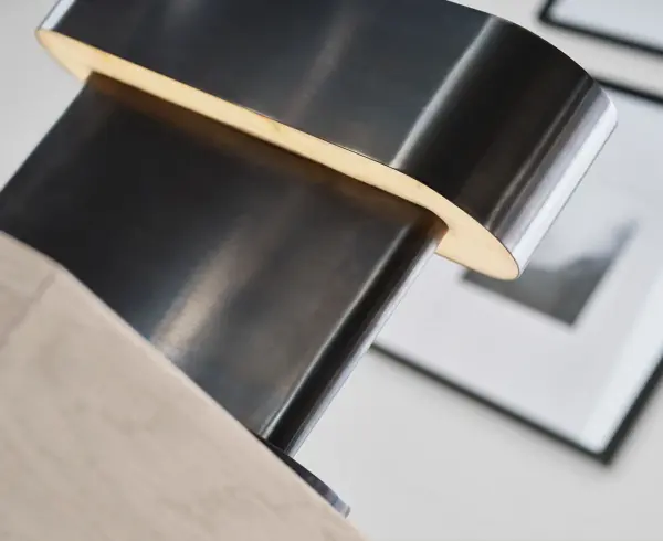 Sophisticated Small-Scale Lighting with Warm, High-Quality Illumination - Image 12