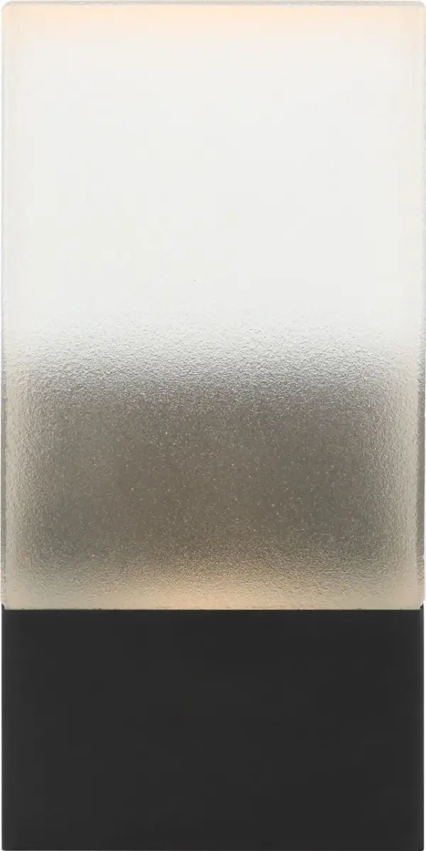 Kelly Wearstler's Pezzo combines Murano-inspired craftsmanship with minimalist design. Features texture-cast glass, integrated warm LED (2700K, 90 CRI), and rechargeable battery for 12-14 hours of cordless use.
