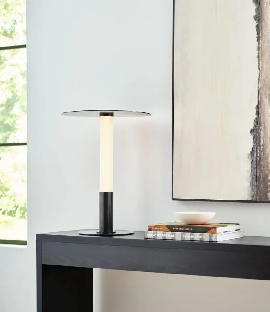 Miguel 21" Table Lamp in Bronze - Image 7