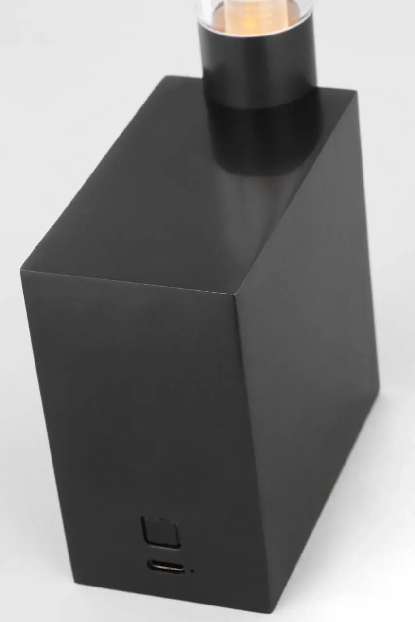 Phobos 15" Rechargeable Table Lamp - Image 6