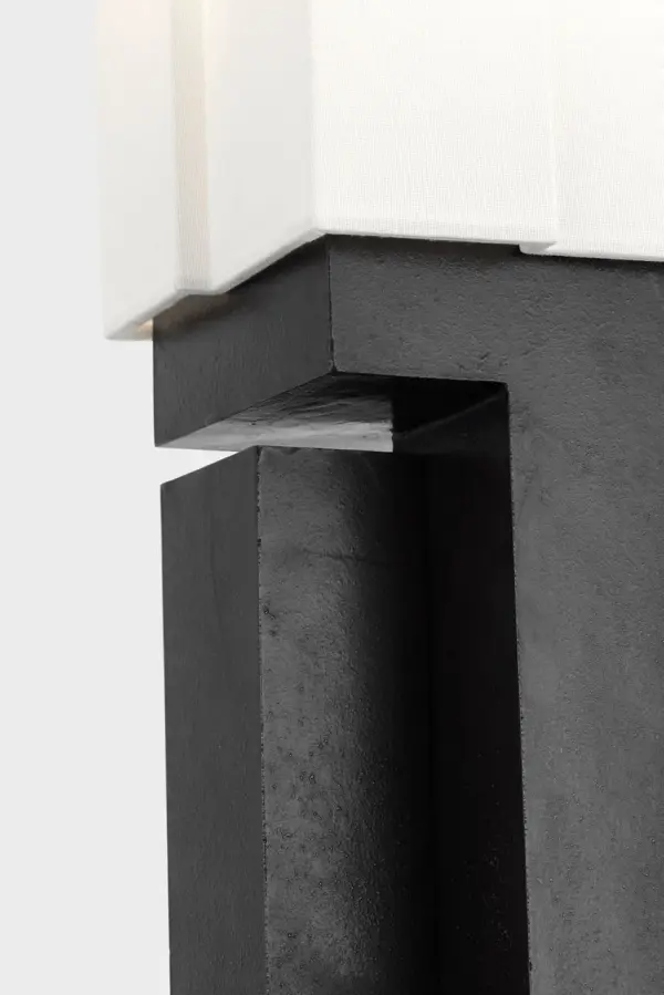 Sophisticated 27" Table Lamp with Museum-Quality Black Finish - Image 5