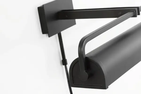 Leonard 19" Picture Light in Aged Iron - Image 9