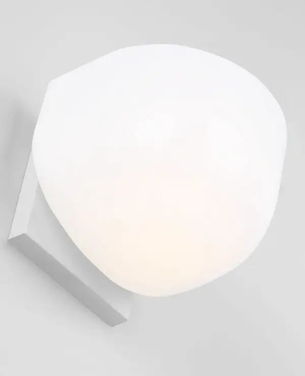 Cheverny Small Vanity Sconce in Matte White - Image 3