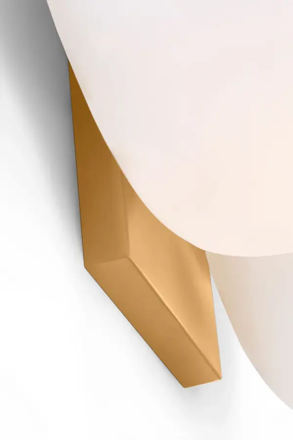 Cheverny Medium Vanity Light in Burnished Brass - Image 4