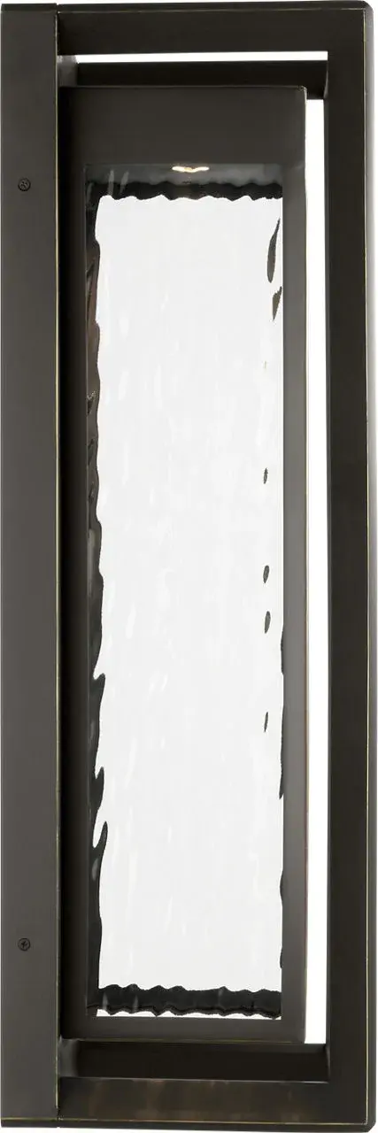Urbandale Grande Outdoor Wall Lantern - Image 3