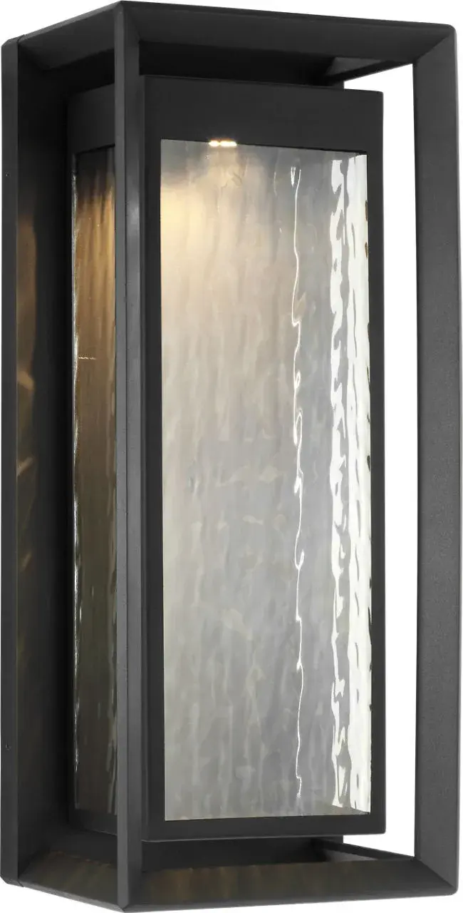 Urbandale Grande Outdoor Wall Lantern - Image 5