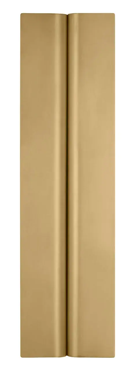 Cloak 18" Vanity Light in Hand-Rubbed Antique Brass - Image 4