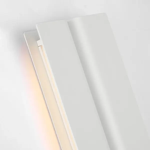 Cloak 18" Vanity Light in Matte White - Image 3
