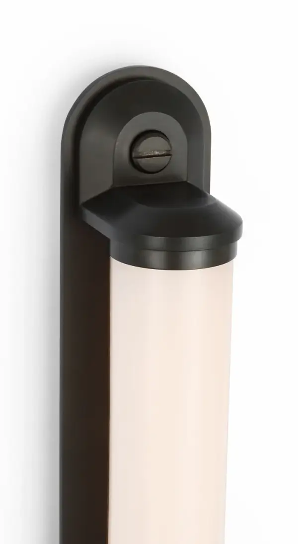 Elegant 32" Linear Bath Light with Classic Bronze Finish - Image 8