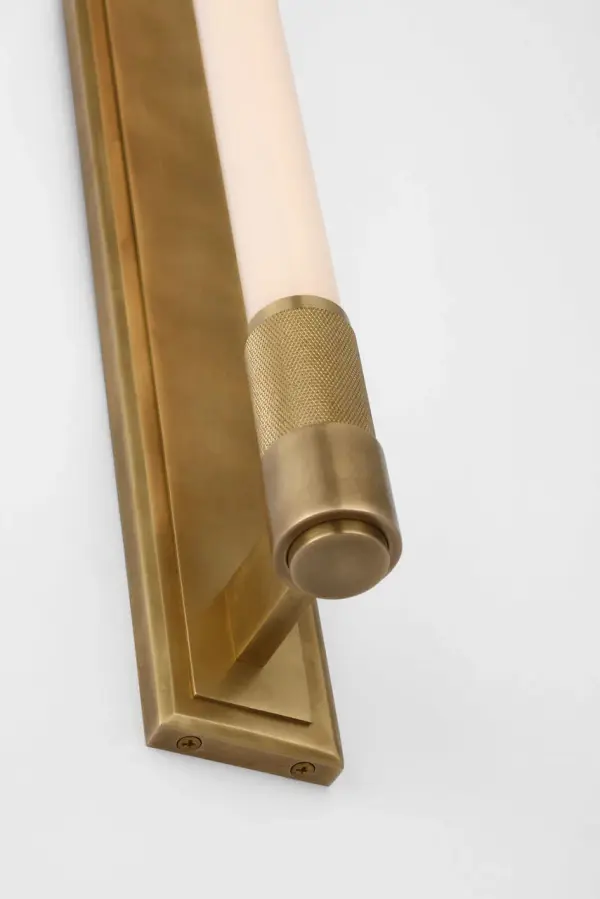 Elegant 30" Linear Bath Light with Warm Brass Finish - Image 4