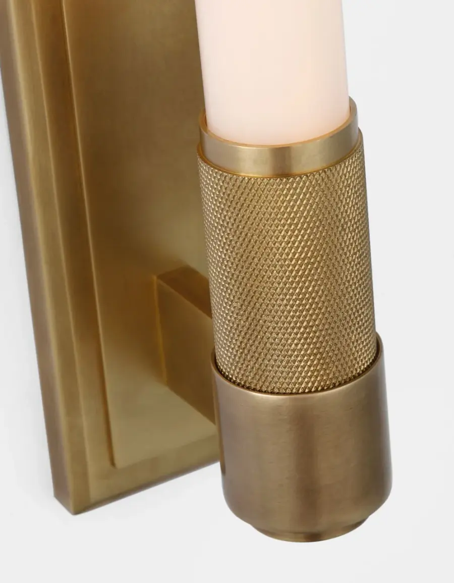 Elegant 30" Linear Bath Light with Warm Brass Finish - Image 9