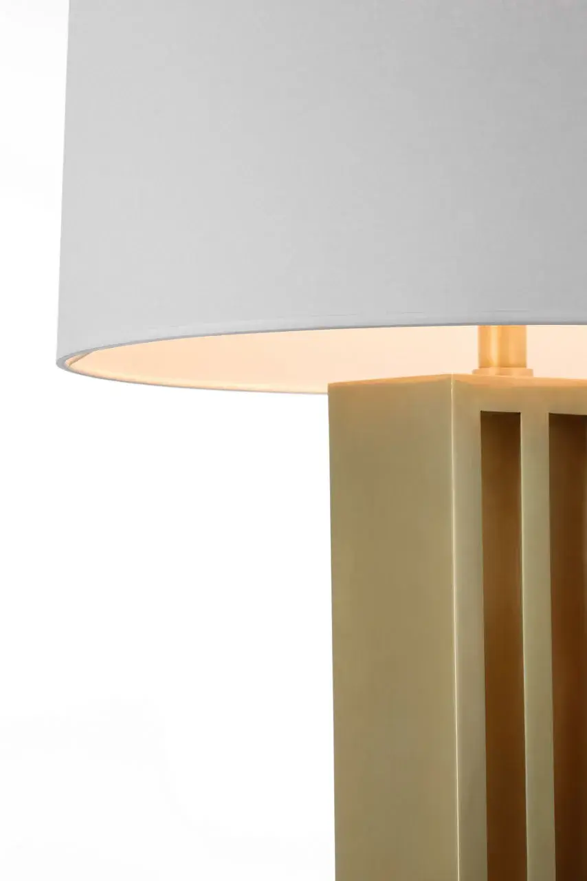 Elegant Brass Table Lamp with Timeless Transitional Appeal - Image 4