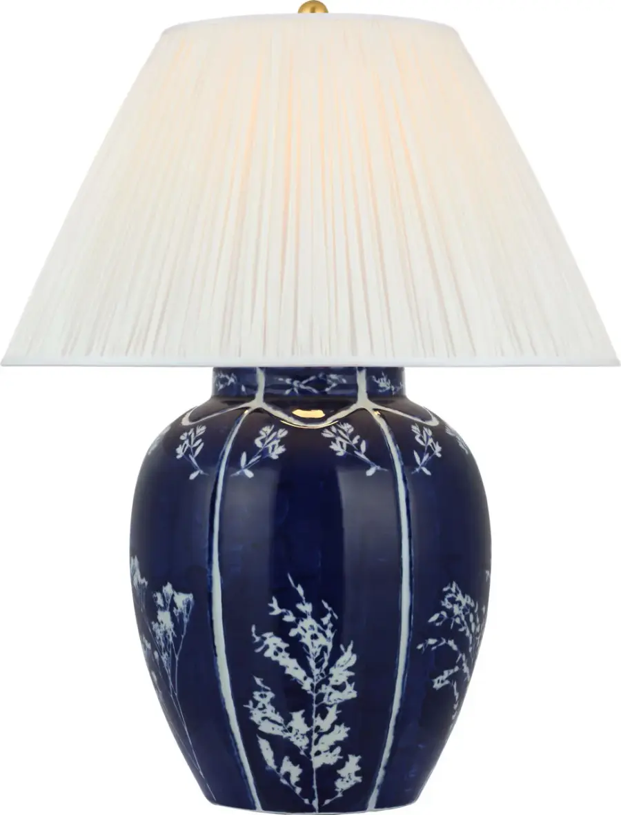 Elegant Porcelain Table Lamp with Classic Blue and White Design - Image 1