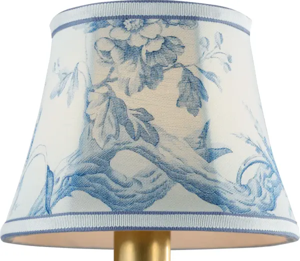 This 6-inch soft empire shade features the timeless Delft toile de fleurs pattern, combining traditional blue and white porcelain-inspired florals with refined fabric construction for versatile table and floor lamp applications.