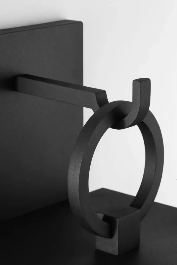 Sesha 30" Wall Lantern in Textured Black - Image 7
